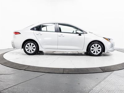 2023 Toyota Corolla — photo 12 view