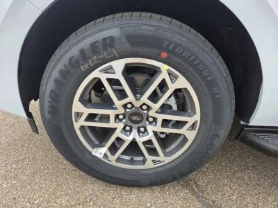 2026 Ford Expedition — photo 23 view