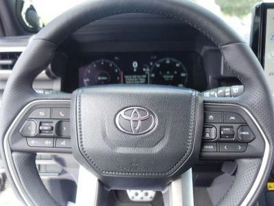2026 Toyota 4Runner - Photo 16