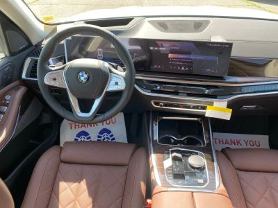 2027 BMW X7 - Photo 9