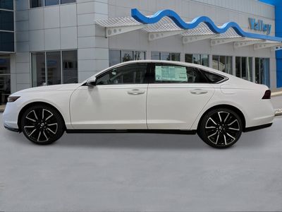 2026 Honda Accord Hybrid - Photo 2
