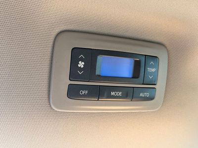 2020 Toyota Sienna LE - Photo 18