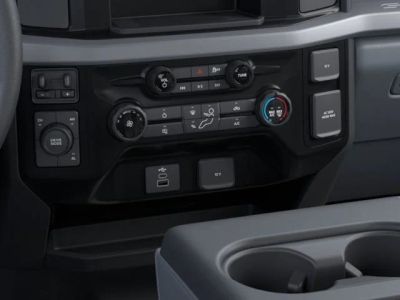 2026 Ford Super Duty - Photo 45