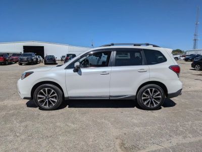 2018 Subaru Forester - Photo 2