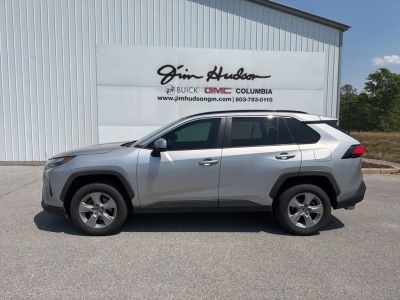 2022 Toyota RAV4 Hybrid - Photo 2