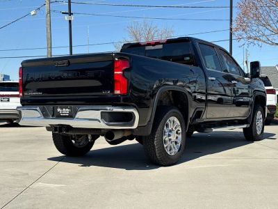 2025 Chevrolet Silverado 2500HD — photo 8 view