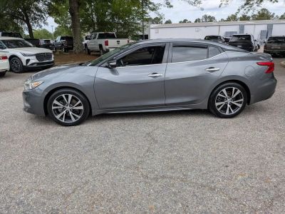 2017 Nissan Maxima - Photo 2