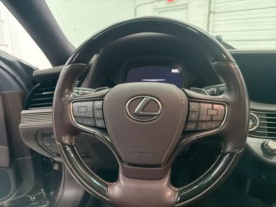 2018 Lexus LS - Photo 15