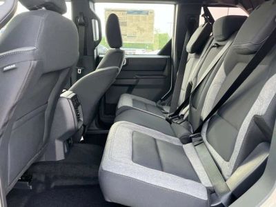 2025 Ford Bronco - Photo 14