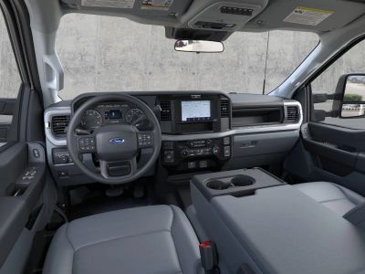 2026 Ford Chassis Cab — photo 9 view