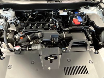 2026 Honda CR-V — photo 10 view