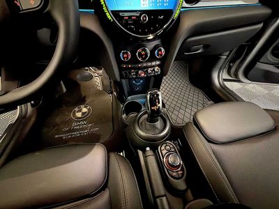 2024 MINI Hardtop 2 Door - Photo 17