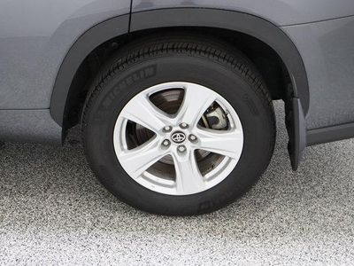 2025 Toyota Highlander AWD - Photo 10