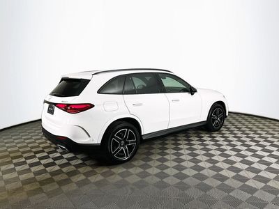 2025 Mercedes-Benz GLC - Photo 7