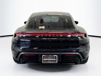 2020 Porsche Taycan — photo 10 view