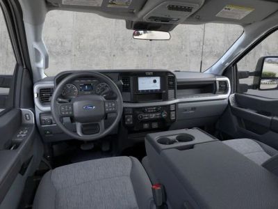 2026 Ford F-250SD — photo 8 view