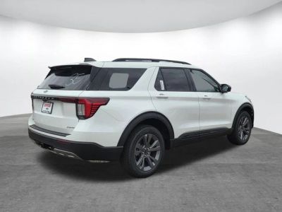 2026 Ford Explorer — photo 24 view