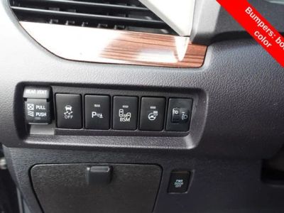 2017 Toyota Sienna - Photo 17