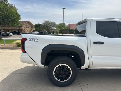 2024 Toyota Tacoma - Photo 5