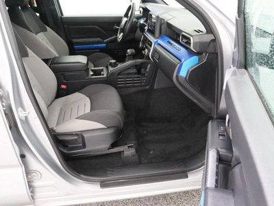 2025 Toyota Tacoma 4WD - Photo 37