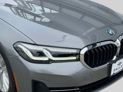2023 BMW 5 Series — photo 8 view