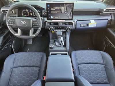 2026 Toyota 4Runner i-FORCE MAX - Photo 18