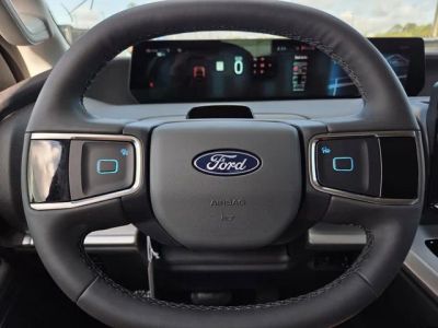 2026 Ford Expedition — photo 18 view