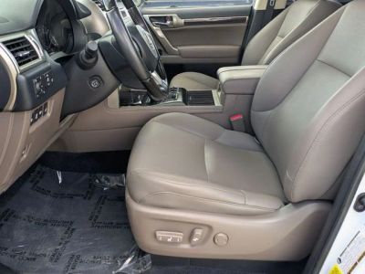 2021 Lexus GX - Photo 11