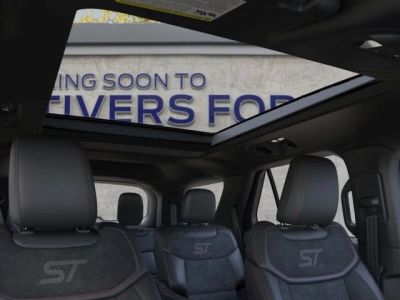 2026 Ford Explorer — photo 22 view