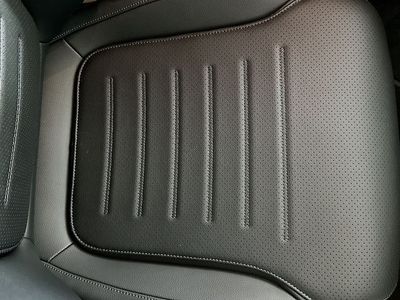 2025 Mercedes-Benz GLC - Photo 18
