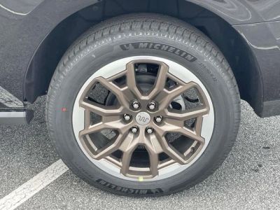 2026 Ford Expedition - Photo 8