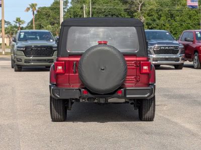 2021 Jeep Wrangler - Photo 4