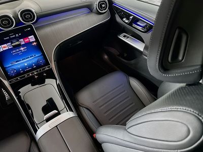 2025 Mercedes-Benz GLC - Photo 22