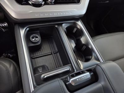 2026 Ford Expedition — photo 30 view