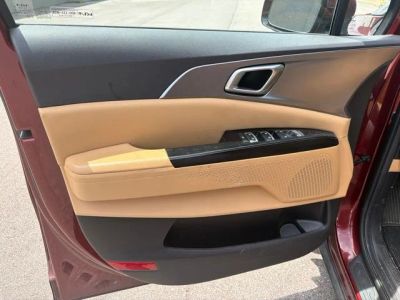 2023 Kia Carnival - Photo 8