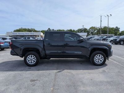 2024 Toyota Tacoma - Photo 6
