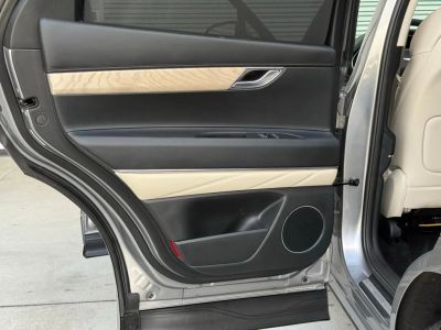 2023 Genesis GV80 — photo 25 view