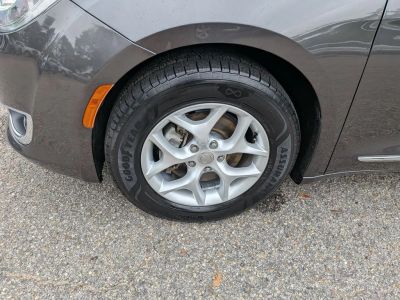 2018 Chrysler Pacifica - Photo 9