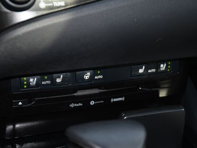 2020 Lexus ES — photo 15 view