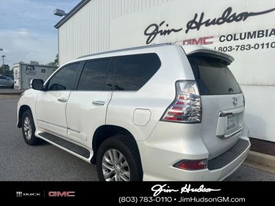 2017 Lexus GX - Photo 3