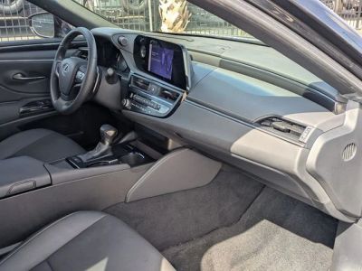 2023 Lexus ES - Photo 25