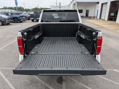 2024 Toyota Tacoma - Photo 27