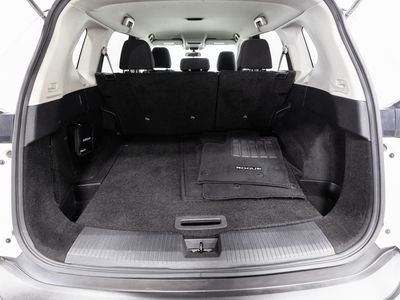 2023 Nissan Rogue — photo 9 view