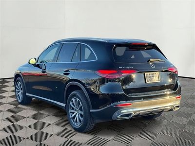 2025 Mercedes-Benz GLC — photo 9 view