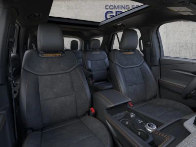 2026 Ford Explorer — photo 10 view