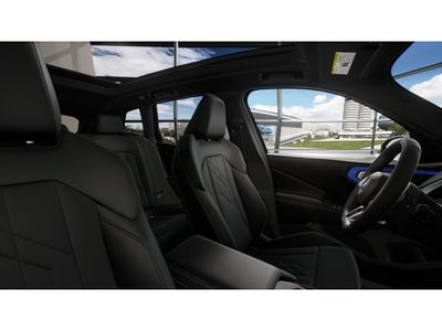 2026 BMW X3 — photo 9 view