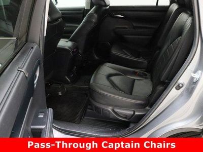 2025 Toyota Highlander AWD - Photo 30