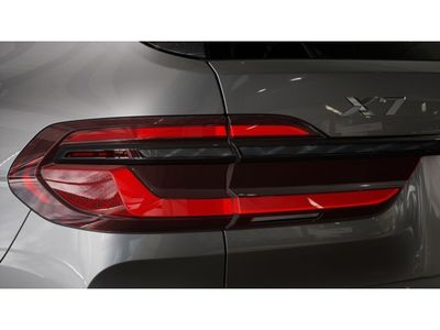 2026 BMW X7 - Photo 8