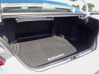2026 Toyota Camry - Photo 12