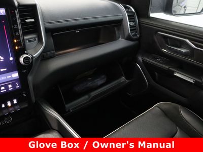 2025 Ram 1500 4WD - Photo 26